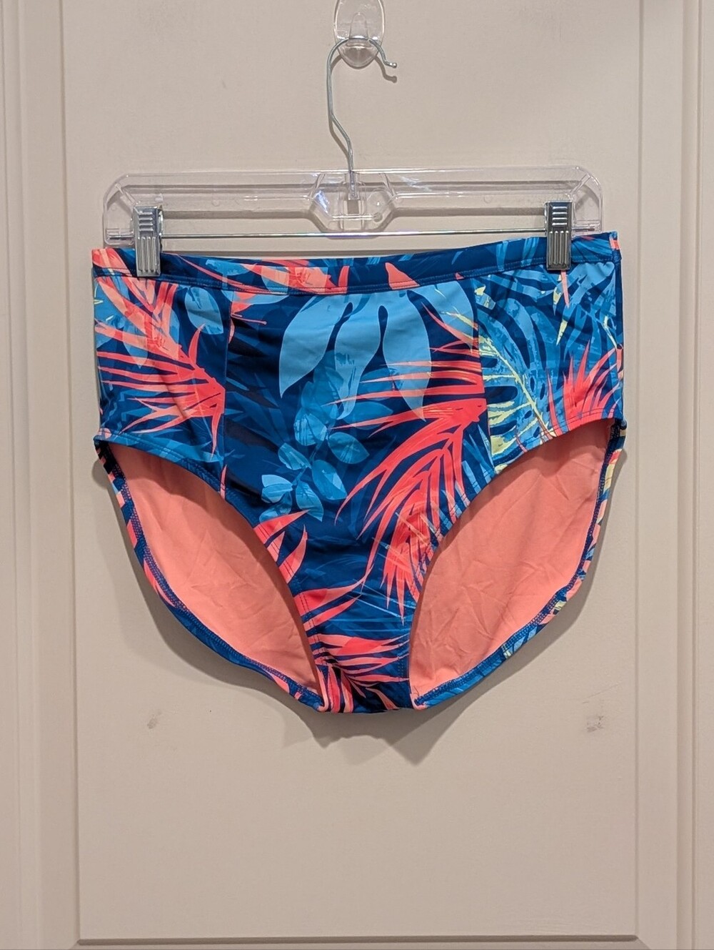 NWOT Peyton & Parker High-Waist Tropical Print Bikini Bottoms in Coral & Navy